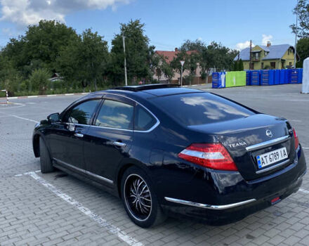 Черный Ниссан Теана, объемом двигателя 3.5 л и пробегом 282 тыс. км за 7300 $, фото 2 на Automoto.ua