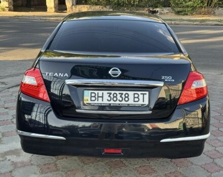 Черный Ниссан Теана, объемом двигателя 2.5 л и пробегом 174 тыс. км за 7499 $, фото 5 на Automoto.ua