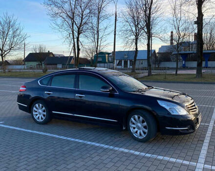 Черный Ниссан Теана, объемом двигателя 3.5 л и пробегом 282 тыс. км за 7900 $, фото 5 на Automoto.ua