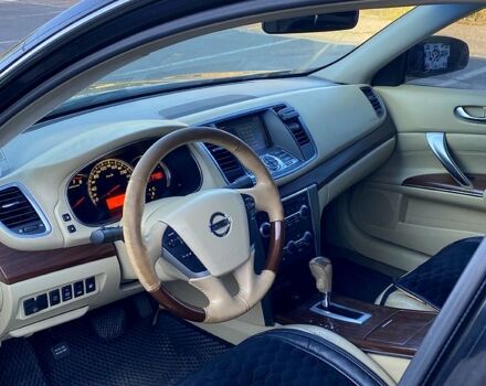 Черный Ниссан Теана, объемом двигателя 3.5 л и пробегом 350 тыс. км за 5900 $, фото 7 на Automoto.ua