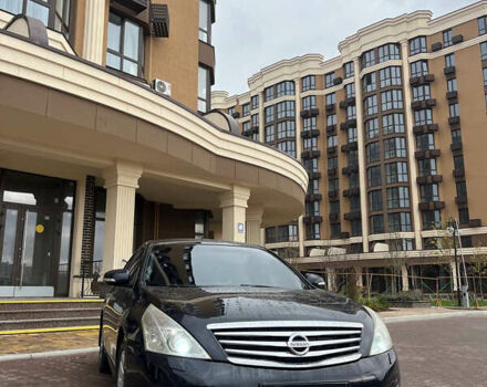 Черный Ниссан Теана, объемом двигателя 2.5 л и пробегом 265 тыс. км за 5990 $, фото 6 на Automoto.ua