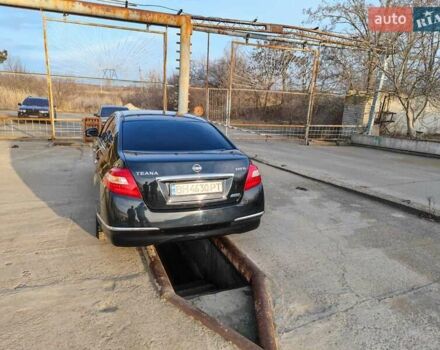 Чорний Ніссан Теана, об'ємом двигуна 2.5 л та пробігом 220 тис. км за 8100 $, фото 3 на Automoto.ua