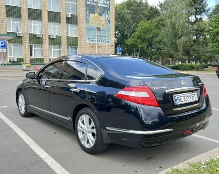 Черный Ниссан Теана, объемом двигателя 3.5 л и пробегом 235 тыс. км за 7999 $, фото 2 на Automoto.ua