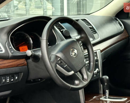 Чорний Ніссан Теана, об'ємом двигуна 2.5 л та пробігом 187 тис. км за 9500 $, фото 14 на Automoto.ua