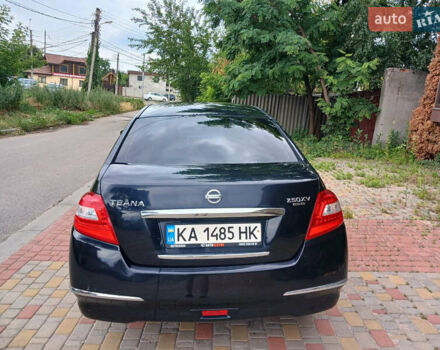 Чорний Ніссан Теана, об'ємом двигуна 2.5 л та пробігом 193 тис. км за 7200 $, фото 10 на Automoto.ua