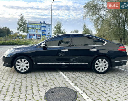 Ніссан Теана 2012 у Хмельницькому на Automoto.ua Чорний Ніссан Теана, об'ємом двигуна 2.5 л та пробігом 185 тис. км за 7999 $, фото 2 на Automoto.ua