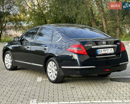 Ніссан Теана 2012 у Хмельницькому на Automoto.ua Чорний Ніссан Теана, об'ємом двигуна 2.5 л та пробігом 185 тис. км за 7999 $, фото 24 на Automoto.ua