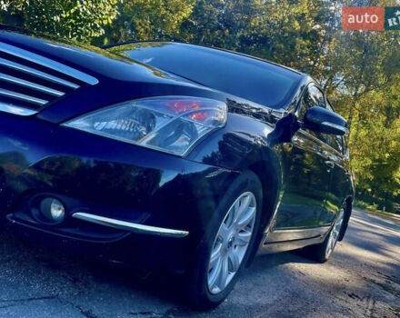 Чорний Ніссан Теана, об'ємом двигуна 2.5 л та пробігом 190 тис. км за 8999 $, фото 7 на Automoto.ua