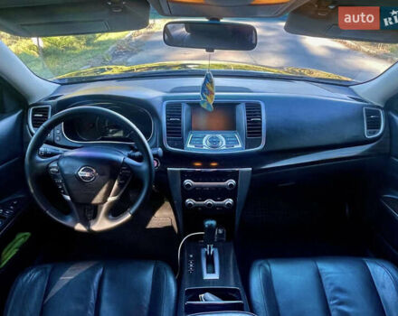 Чорний Ніссан Теана, об'ємом двигуна 2.5 л та пробігом 190 тис. км за 8999 $, фото 9 на Automoto.ua