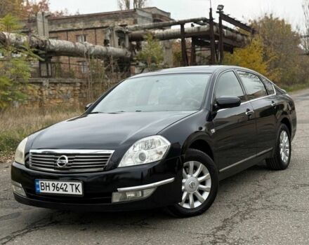 Черный Ниссан Теана, объемом двигателя 2.3 л и пробегом 220 тыс. км за 4700 $, фото 1 на Automoto.ua