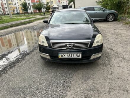 Черный Ниссан Теана, объемом двигателя 2.3 л и пробегом 330 тыс. км за 2500 $, фото 1 на Automoto.ua