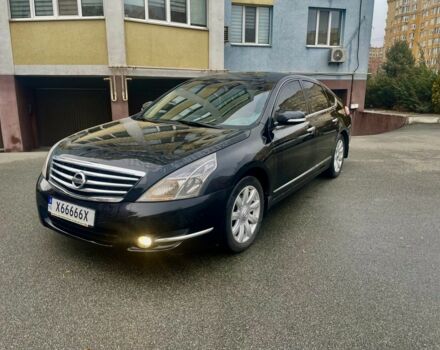 Черный Ниссан Теана, объемом двигателя 2.5 л и пробегом 198 тыс. км за 8200 $, фото 1 на Automoto.ua