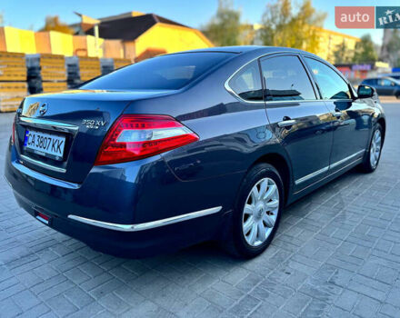 Фиолетовый Ниссан Теана, объемом двигателя 3.5 л и пробегом 208 тыс. км за 8950 $, фото 2 на Automoto.ua