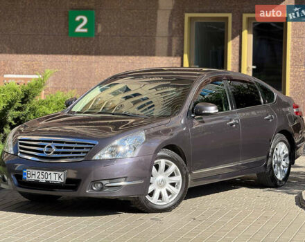 Фиолетовый Ниссан Теана, объемом двигателя 2.5 л и пробегом 175 тыс. км за 9900 $, фото 1 на Automoto.ua