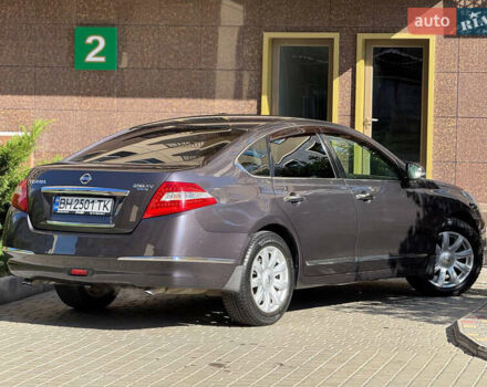 Фиолетовый Ниссан Теана, объемом двигателя 2.5 л и пробегом 175 тыс. км за 9900 $, фото 7 на Automoto.ua