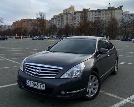 Фиолетовый Ниссан Теана, объемом двигателя 2.5 л и пробегом 255 тыс. км за 6700 $, фото 1 на Automoto.ua