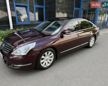 Червоний Ніссан Теана, об'ємом двигуна 3.5 л та пробігом 258 тис. км за 9500 $, фото 2 на Automoto.ua
