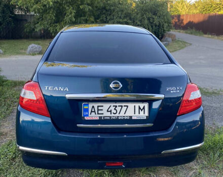 Ниссан Теана, объемом двигателя 2.5 л и пробегом 227 тыс. км за 8100 $, фото 5 на Automoto.ua