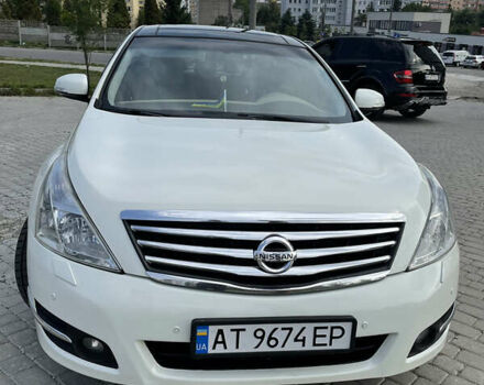 Ниссан Теана, объемом двигателя 3.5 л и пробегом 220 тыс. км за 8300 $, фото 1 на Automoto.ua