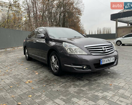 Ниссан Теана, объемом двигателя 2.5 л и пробегом 260 тыс. км за 7400 $, фото 3 на Automoto.ua