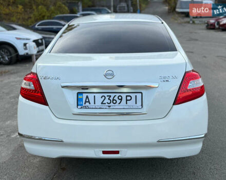 Ниссан Теана, объемом двигателя 2.5 л и пробегом 260 тыс. км за 8000 $, фото 3 на Automoto.ua