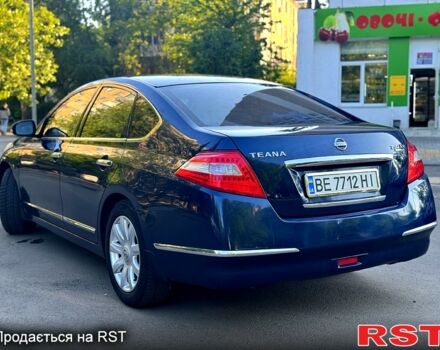 Ниссан Теана, объемом двигателя 2.5 л и пробегом 254 тыс. км за 8700 $, фото 2 на Automoto.ua