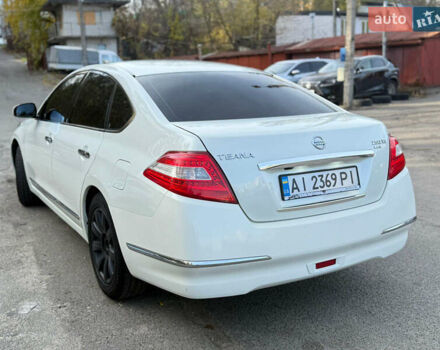 Ниссан Теана, объемом двигателя 2.5 л и пробегом 260 тыс. км за 8000 $, фото 2 на Automoto.ua