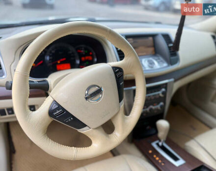 Ниссан Теана, объемом двигателя 2.5 л и пробегом 260 тыс. км за 8000 $, фото 7 на Automoto.ua