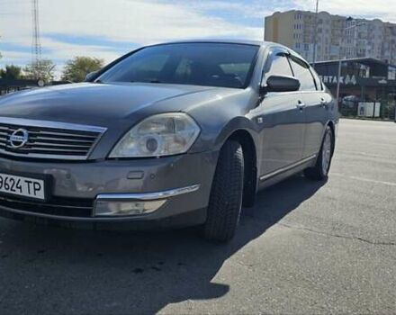 Ниссан Теана, объемом двигателя 2.3 л и пробегом 230 тыс. км за 4800 $, фото 1 на Automoto.ua