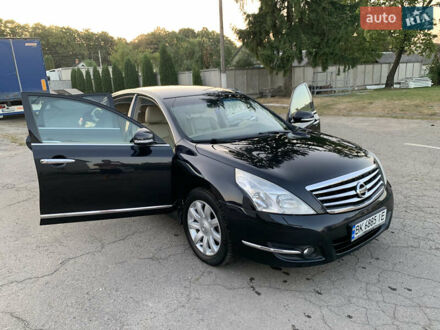 Ниссан Теана 2008 в Рокитном на Automoto.ua Ниссан Теана, объемом двигателя 2.5 л и пробегом 286 тыс. км за 8800 $, фото 1 на Automoto.ua
