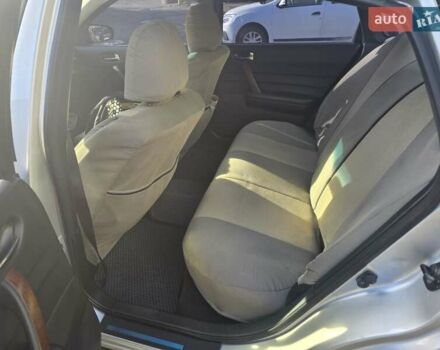 Серый Ниссан Теана, объемом двигателя 2.35 л и пробегом 363 тыс. км за 5000 $, фото 16 на Automoto.ua