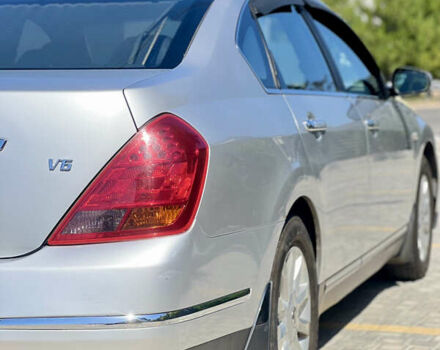 Серый Ниссан Теана, объемом двигателя 2.4 л и пробегом 183 тыс. км за 5399 $, фото 2 на Automoto.ua