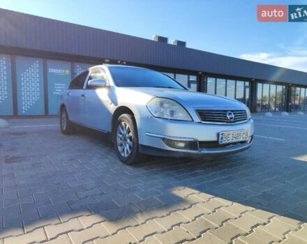 Сірий Ніссан Теана, об'ємом двигуна 2.35 л та пробігом 287 тис. км за 4995 $, фото 1 на Automoto.ua