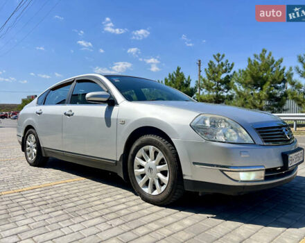 Серый Ниссан Теана, объемом двигателя 2.4 л и пробегом 183 тыс. км за 5399 $, фото 1 на Automoto.ua