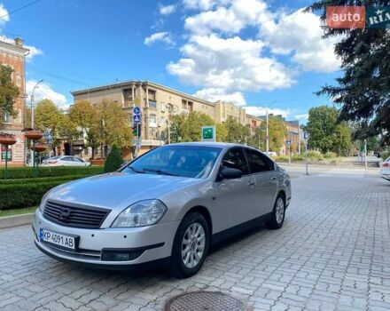 Серый Ниссан Теана, объемом двигателя 2.35 л и пробегом 218 тыс. км за 6000 $, фото 1 на Automoto.ua