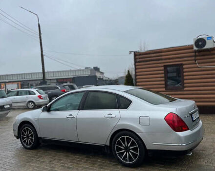 Серый Ниссан Теана, объемом двигателя 2.35 л и пробегом 382 тыс. км за 4500 $, фото 5 на Automoto.ua