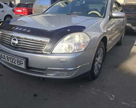Серый Ниссан Теана, объемом двигателя 2.35 л и пробегом 363 тыс. км за 5000 $, фото 1 на Automoto.ua