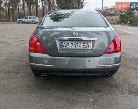 Серый Ниссан Теана, объемом двигателя 2.35 л и пробегом 300 тыс. км за 5000 $, фото 9 на Automoto.ua