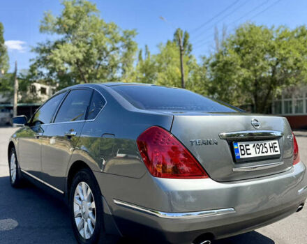 Сірий Ніссан Теана, об'ємом двигуна 2.3 л та пробігом 187 тис. км за 6900 $, фото 1 на Automoto.ua