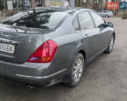 Серый Ниссан Теана, объемом двигателя 2.35 л и пробегом 300 тыс. км за 5000 $, фото 8 на Automoto.ua