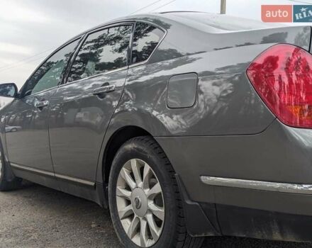 Серый Ниссан Теана, объемом двигателя 2.35 л и пробегом 300 тыс. км за 5000 $, фото 6 на Automoto.ua