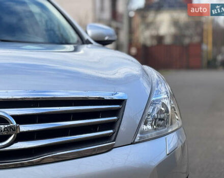 Серый Ниссан Теана, объемом двигателя 3.5 л и пробегом 144 тыс. км за 8900 $, фото 22 на Automoto.ua