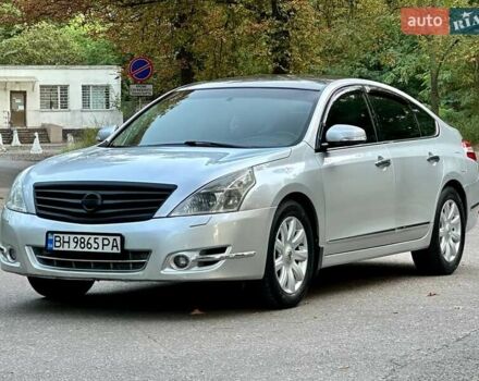 Серый Ниссан Теана, объемом двигателя 2.5 л и пробегом 307 тыс. км за 6599 $, фото 3 на Automoto.ua