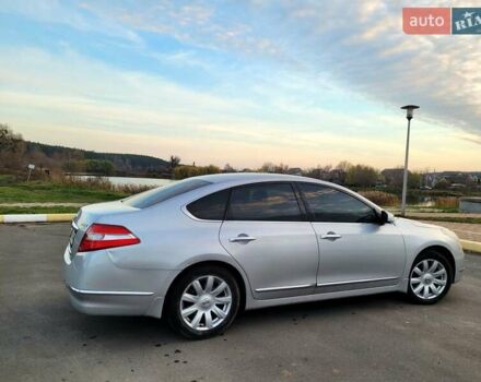 Серый Ниссан Теана, объемом двигателя 2.5 л и пробегом 282 тыс. км за 7900 $, фото 3 на Automoto.ua