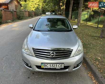 Серый Ниссан Теана, объемом двигателя 3.5 л и пробегом 244 тыс. км за 8500 $, фото 2 на Automoto.ua