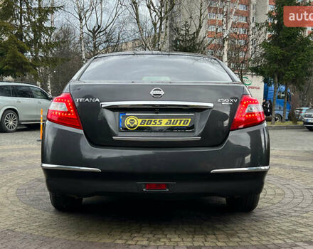 Серый Ниссан Теана, объемом двигателя 2.5 л и пробегом 176 тыс. км за 8200 $, фото 5 на Automoto.ua