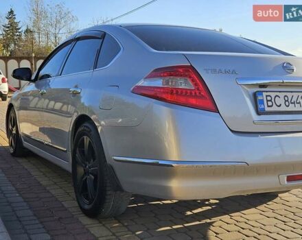 Ниссан Теана 2008 в Львове на Automoto.ua Серый Ниссан Теана, объемом двигателя 2.5 л и пробегом 227 тыс. км за 7800 $, фото 11 на Automoto.ua
