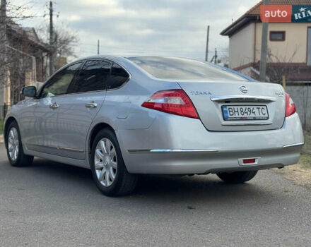 Серый Ниссан Теана, объемом двигателя 3.5 л и пробегом 144 тыс. км за 8900 $, фото 7 на Automoto.ua