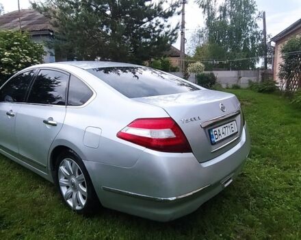 Серый Ниссан Теана, объемом двигателя 0 л и пробегом 317 тыс. км за 5500 $, фото 2 на Automoto.ua