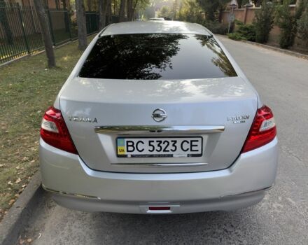Ниссан Теана 2008 в Львове на Automoto.ua Серый Ниссан Теана, объемом двигателя 3.5 л и пробегом 244 тыс. км за 7500 $, фото 2 на Automoto.ua